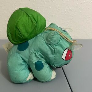 Vintage 90s Bulbasaur Pokemon plush